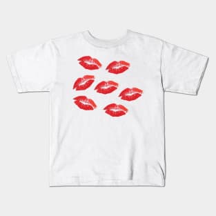 Kiss on the lips Kids T-Shirt